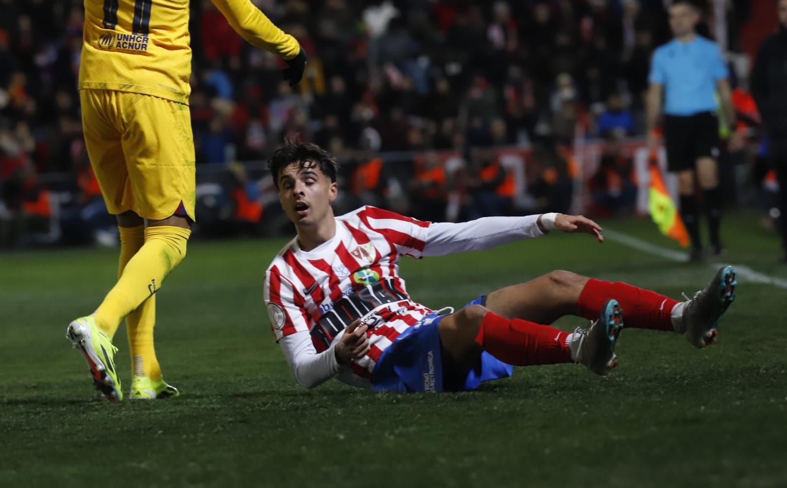 En imágenes | Ambientazo en Barbastro a escasas horas del partido frente al FC Barcelona