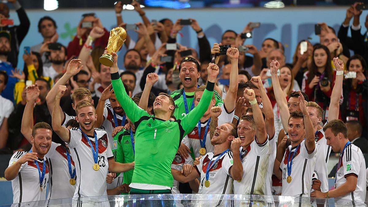 Manuel Neuer, 33 títulos Manuel Neuer, 33 títulos