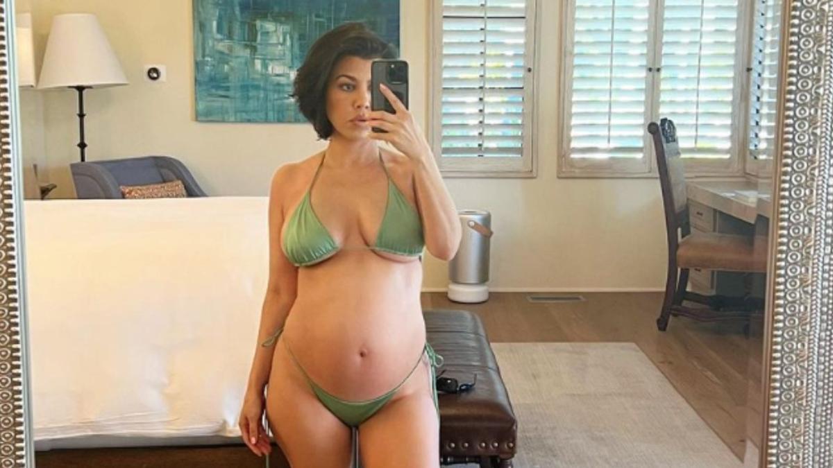 La extraña justificación de Kourtney Kardashian para beber su propia leche materna