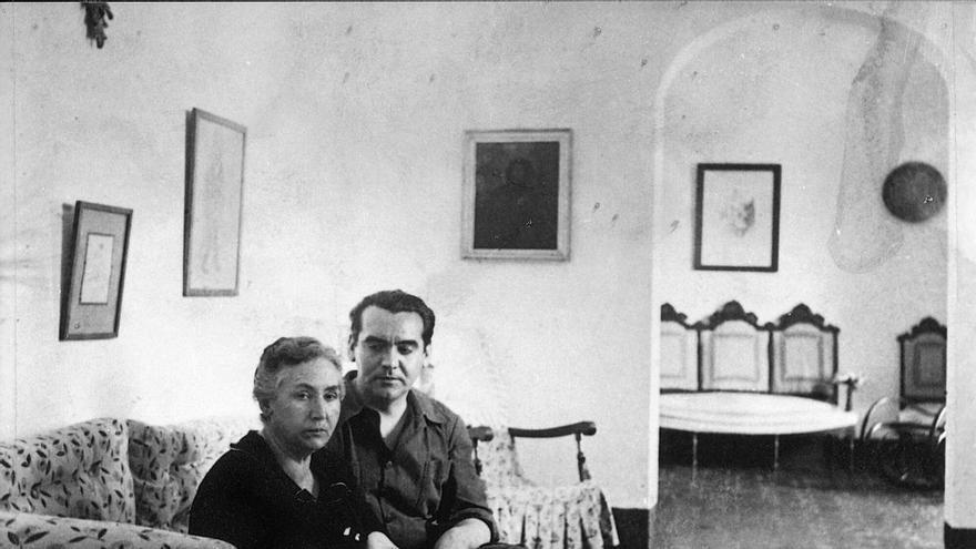 Lorca, inédito y en zapatillas: 