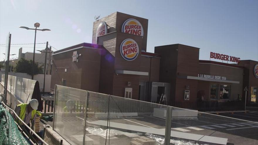 Concluye la construcción del Burger King de El Brillante