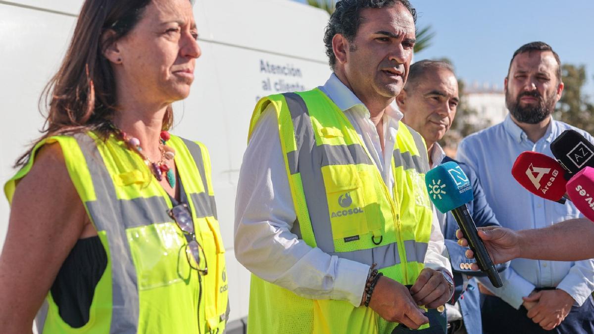 Acosol ha reparado la tubería que reventó el lunes en Benalmádena.