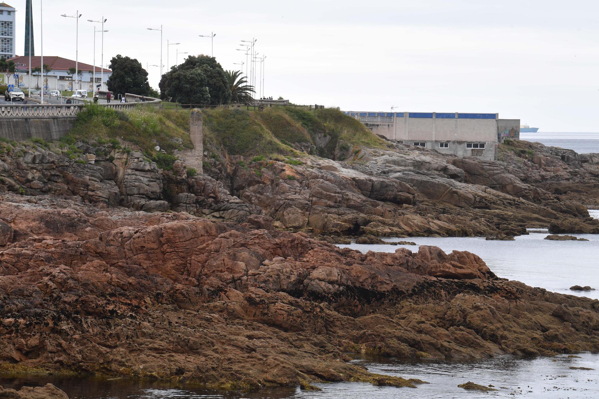 El Concello prevé expropiar en San Roque la cetárea para integrarla en el paseo marítimo