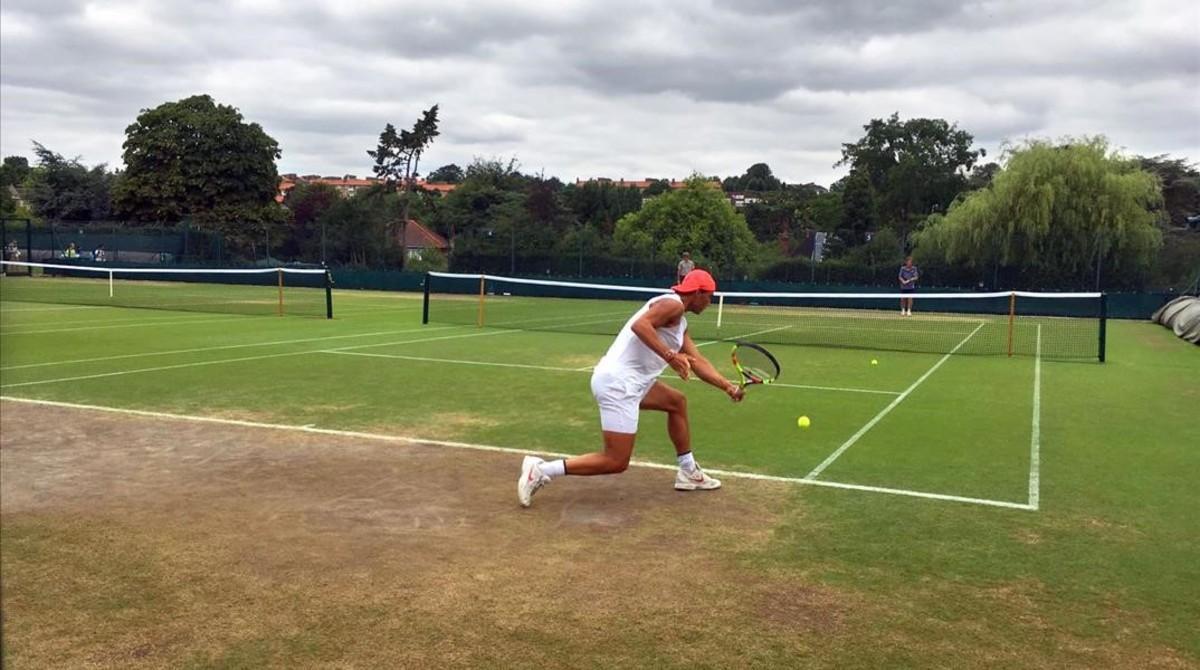 jpujol44240336 deportes  entrenamiento de rafa nadal en wimbledon  fotograf180710200455