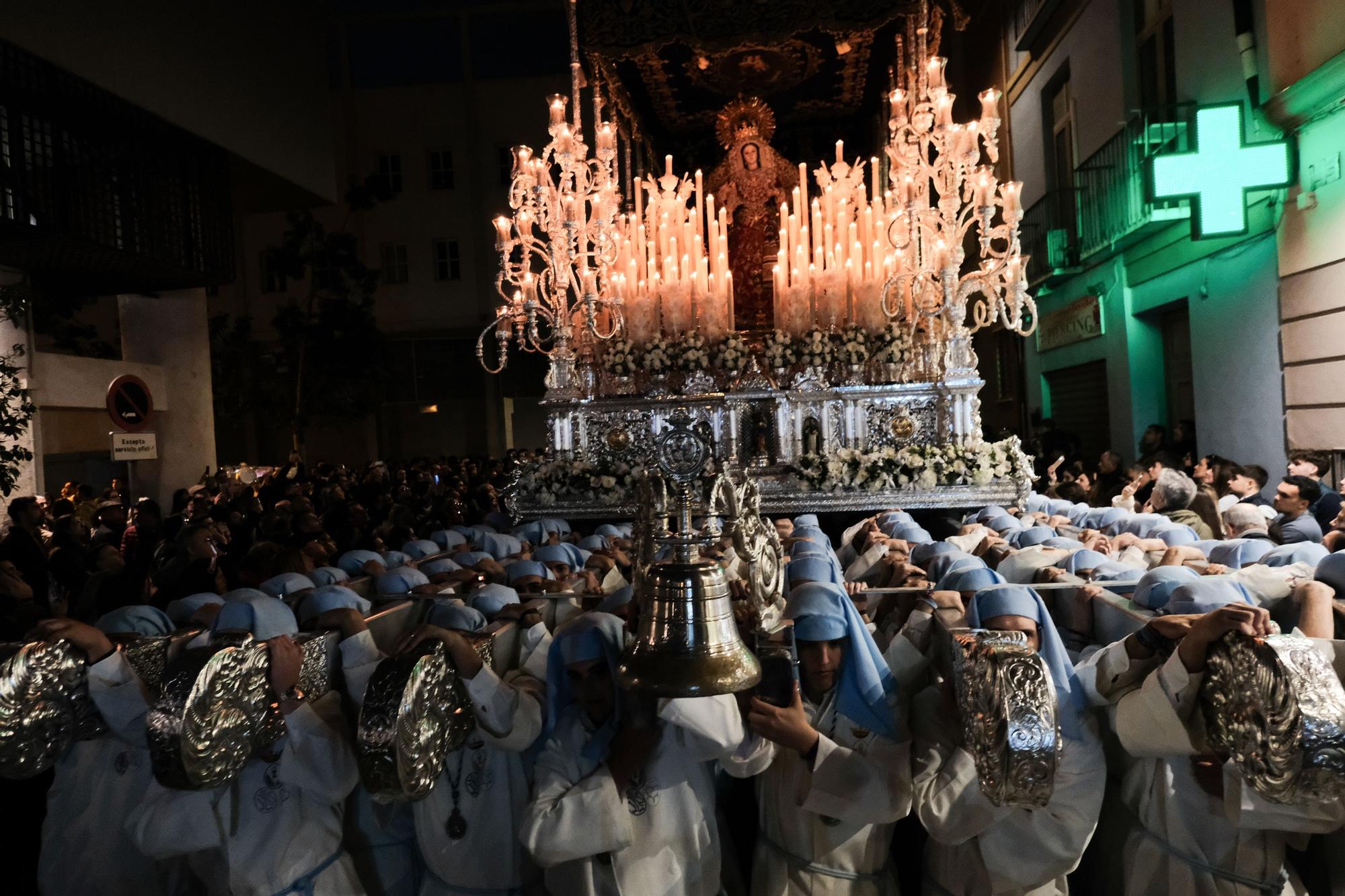 Una imagen de la procesión de la cofradía de la Sentencia, en el Martes Santo de 2024.