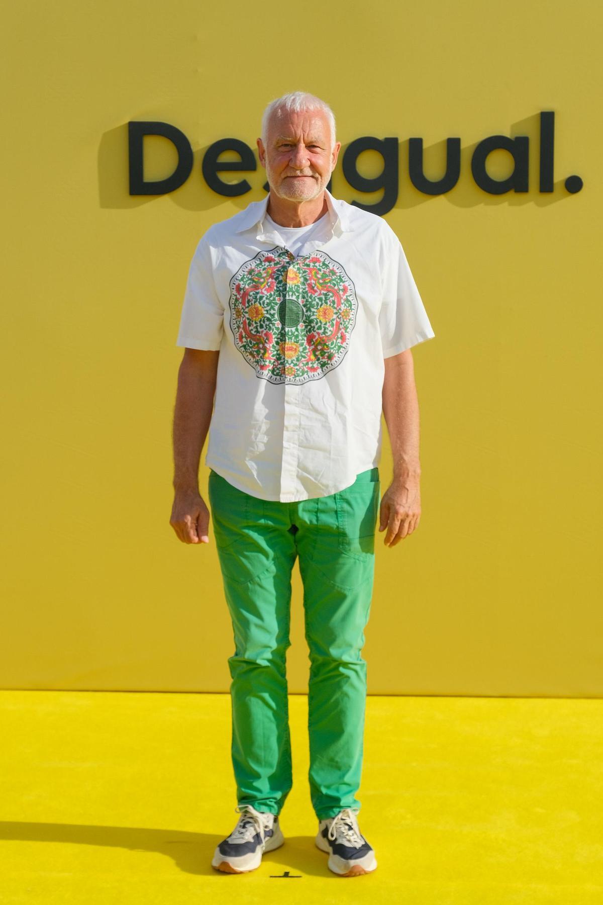 Galería: las imágenes del desfile con el que Desigual celebró en Ibiza los 40 años de su primera tienda