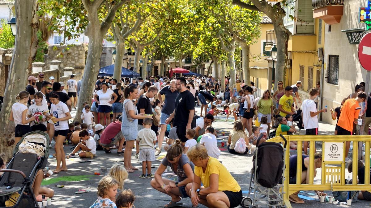 FOTOS | Las calles de Alaró se llenan de creación y color