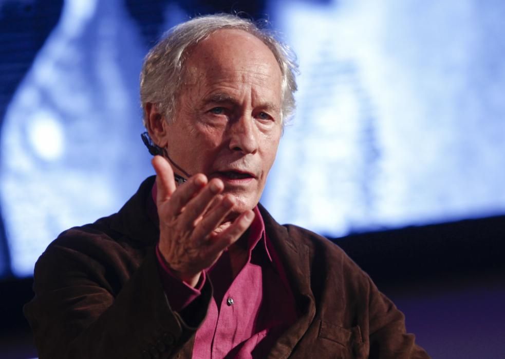 Encuentro de Richard Ford con clubs de lectores