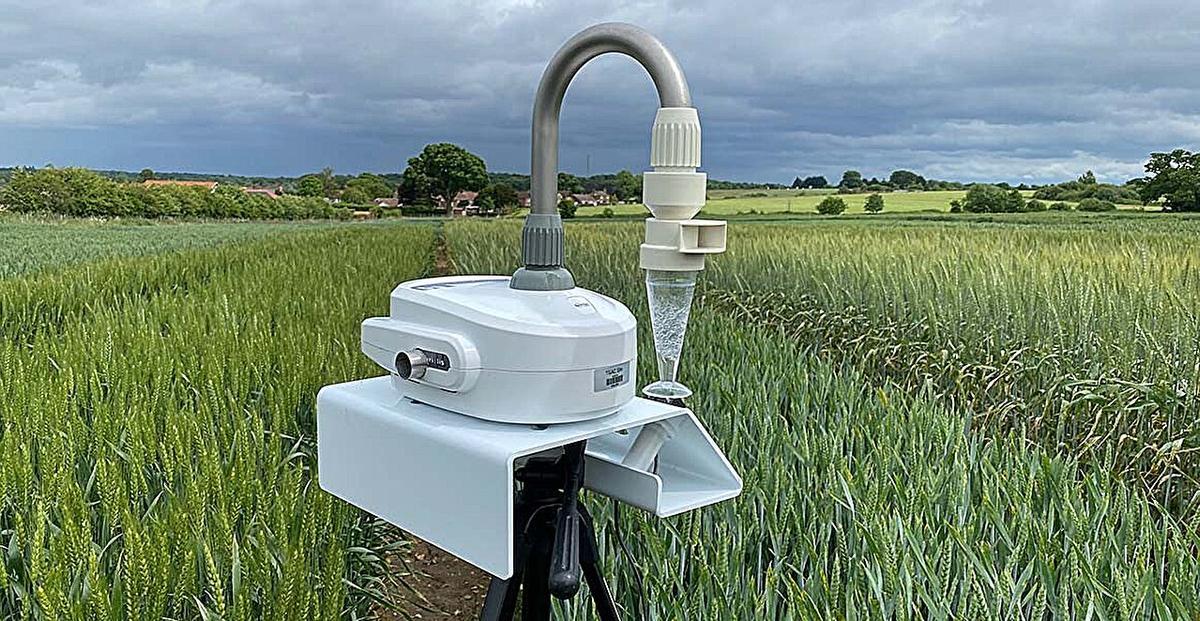 El nuevo artilugio, en acción en un campo de cultivo