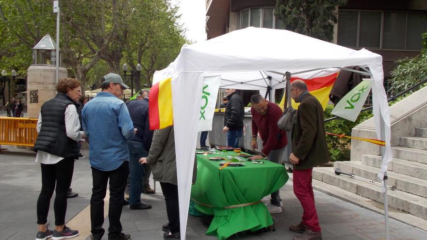 Nova protesta per una parada electoral de Vox a Manresa