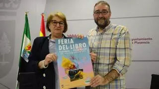 Susana Martín Gijón, Álex Chico e Inma Rubiales, en la feria del libro