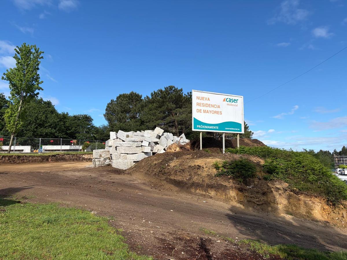 Parcela de la rúa Agriños, en O Milladoiro, en la que se va a construir próximamente.