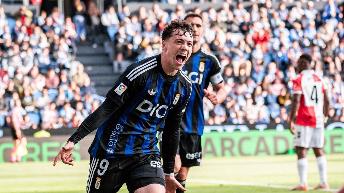 EN IMÁGENES: El Real Oviedo se impone al Celta de Vigo en Balaídos