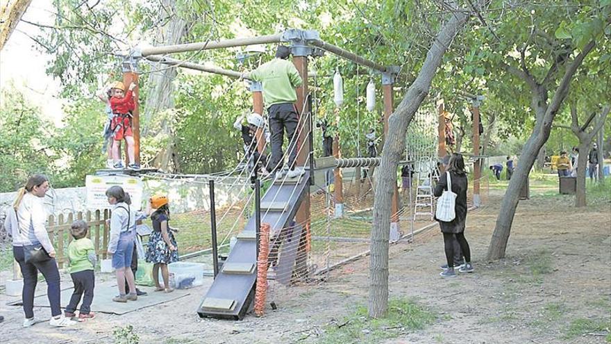 Pasqua al Termet llena el paraje de ocio para familias