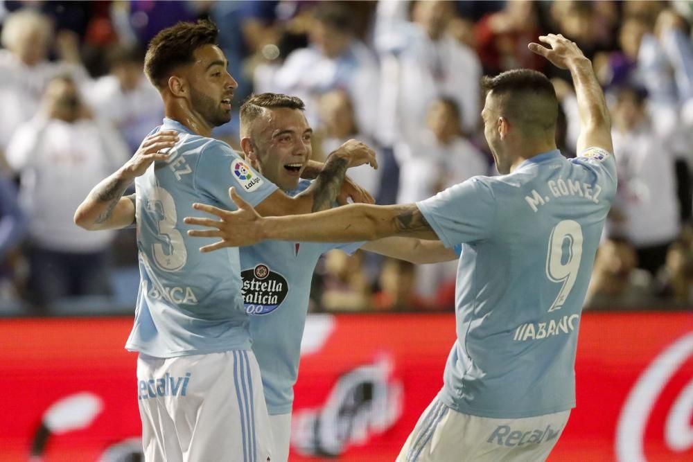 El Celta tumba al Barça y acaricia la permanencia. // A. Villar | J. Lores