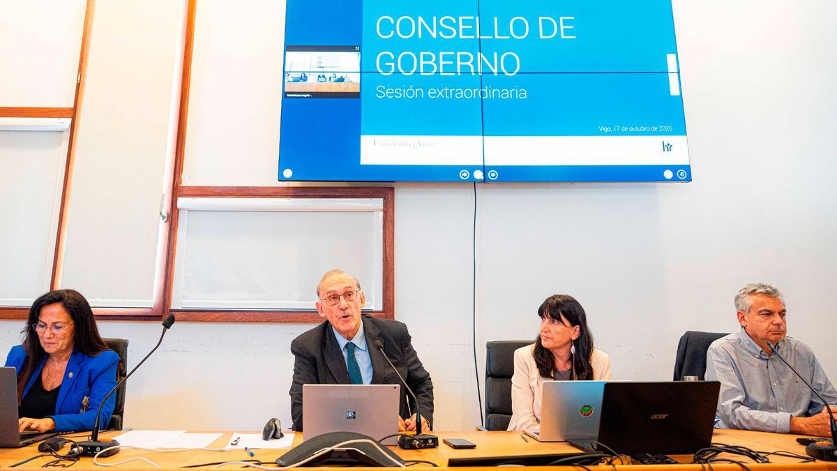 Consello de Goberno extraordinario de la Universidad de Vigo, convocado por Medicina.