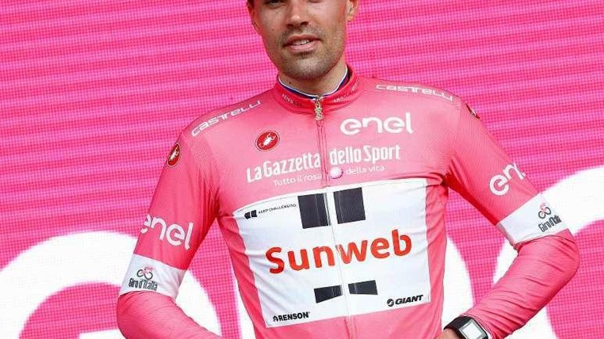 Dumoulin, con la &#039;maglia rosa&#039; tras la estapa prólogo.