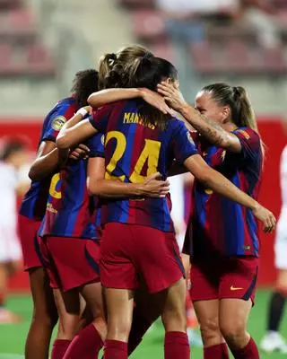 El Barça muestra su superioridad y golea al Sevilla (0-4)