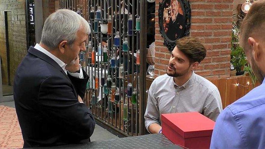 First Dates: Rubén cuenta su peculiar historia en el programa de First Date