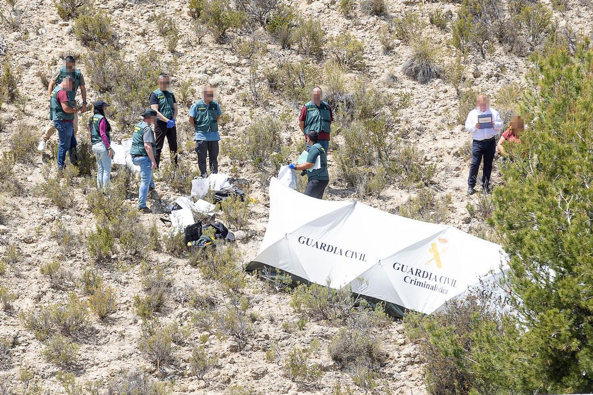 La Guardia Civil investiga la aparición de dos cuerpos en Xixona