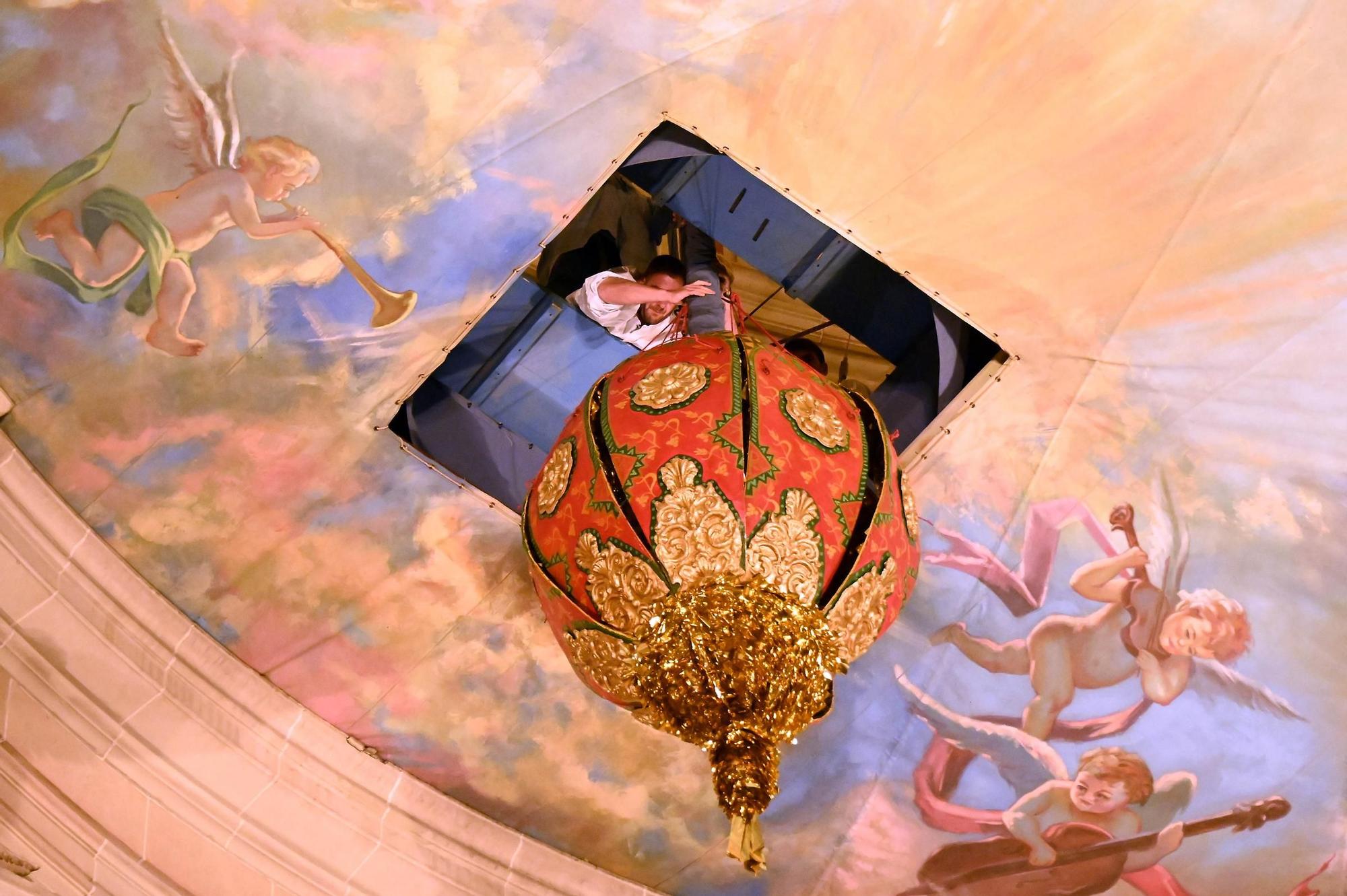 Representacion extraordinaria del misteri d'Elx