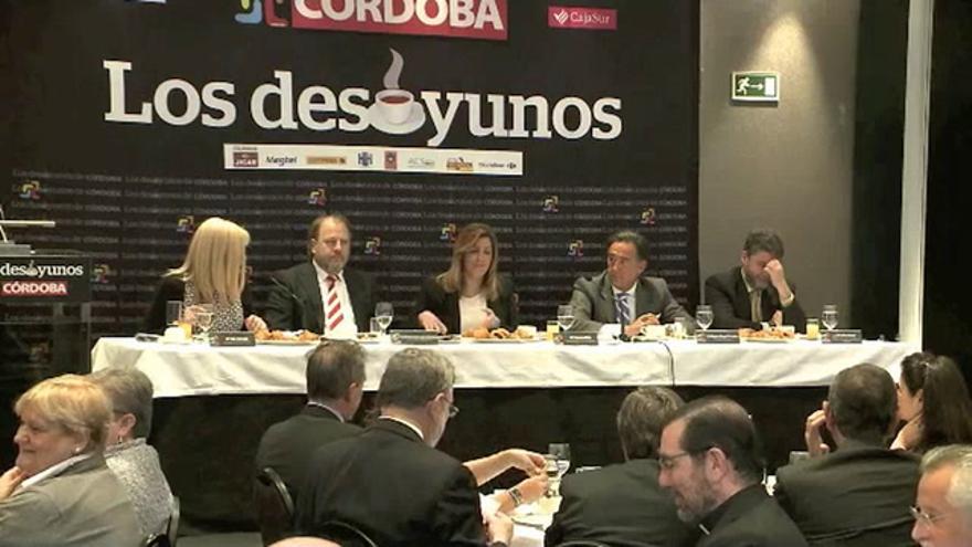 Los asistentes preguntan a Susana Díaz en Los Desayunos de CÓRDOBA