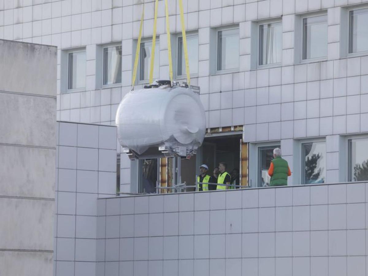 Un coloso de seis toneladas, la nueva resonancia del Hospital  que reducirá las listas de espera