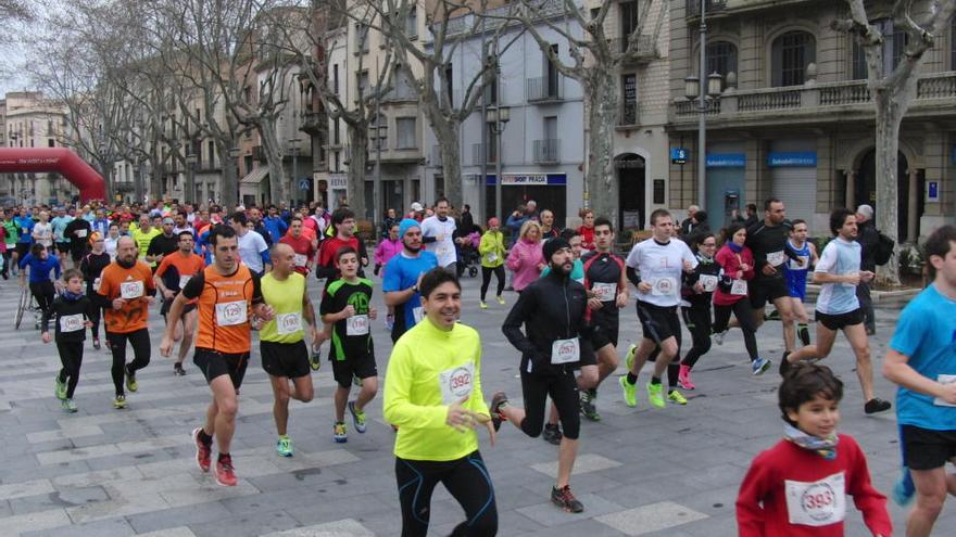 Figueres s&#039;omplirà de corredors