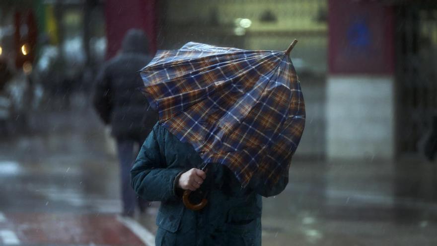 La predicción del tiempo en Valencia anuncia viento y lluvia.