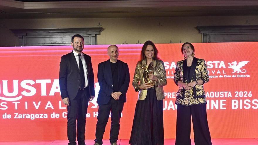 Jacqueline Bisset llena de glamur la gala de clausura del Saraqusta Film Festival