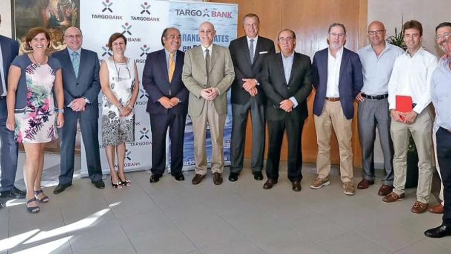 En el coloquio organizado por TargoBank y Diario de Mallorca participaron Diego Colón de Carvajal, Miguel Serra, Marta Iglesias, Ramón Bosch, Margarita Dahlberg, Francisco Javier Gefaell Camacho, Pedro Pablo Alonso, José Manuel Atienzar, José María Campuzano, Alberto Pons, Antonio Zaforteza, Toni Salom, y Sebastián Oliver.