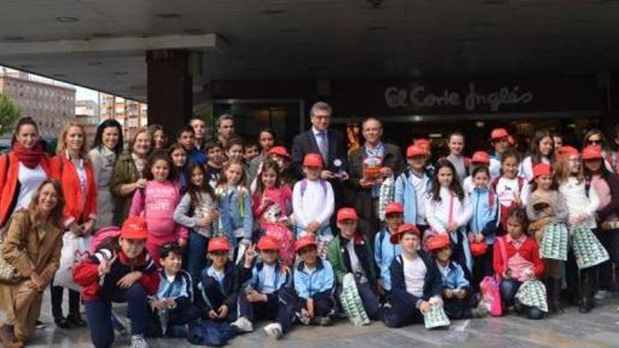 Los amigos  del ferrocarril visitan la ciudad