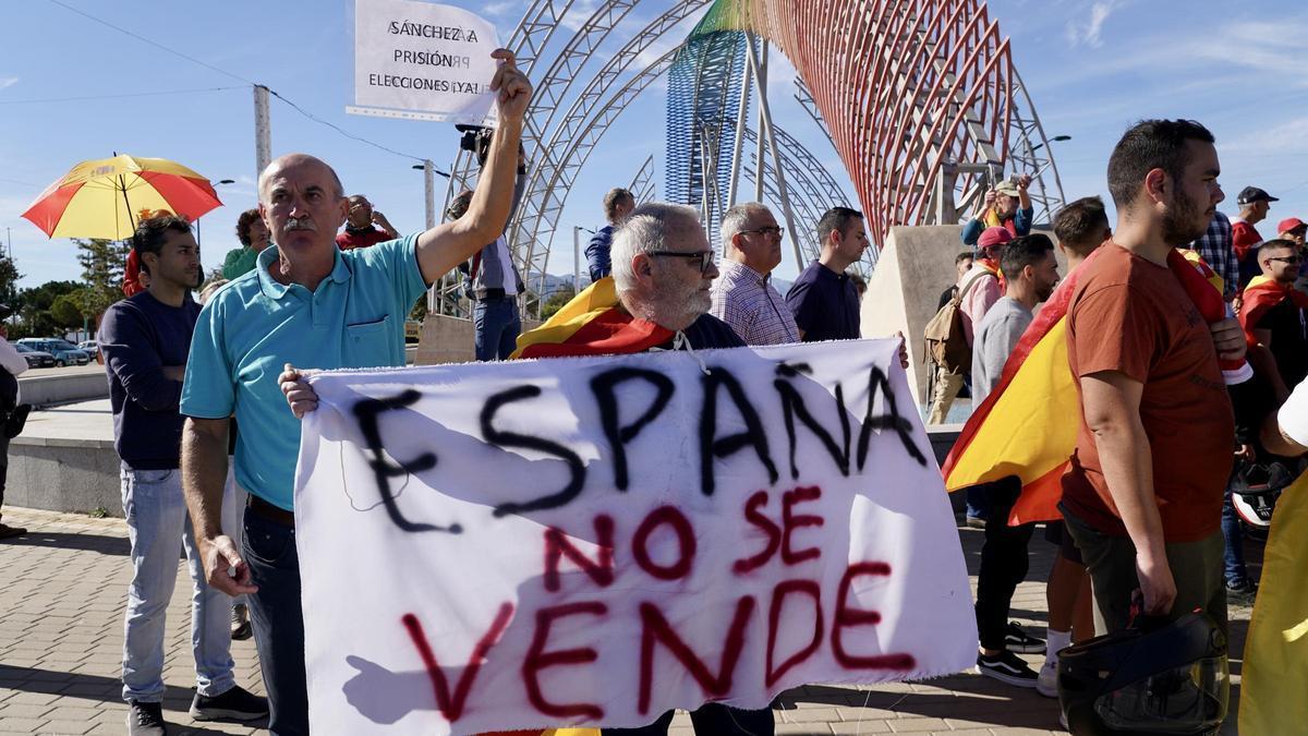 Protesta durante el Congreso del Partido Socialista Europeo en Málaga