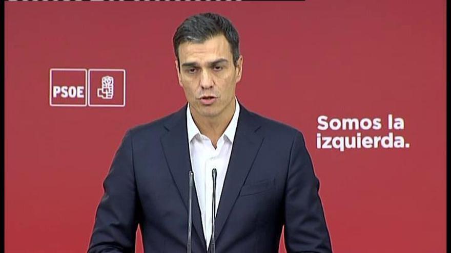 Sánchez dice que el 1-O es la "crónica del fracaso" de las políticas de Rajoy y Puigdemont
