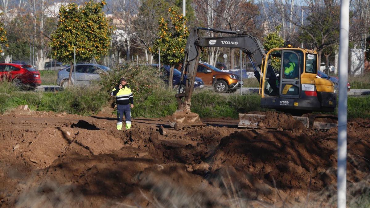 Comienza el acondicionamiento de tres solares de Miraflores que ofrecerán 336 plazas de aparcamiento