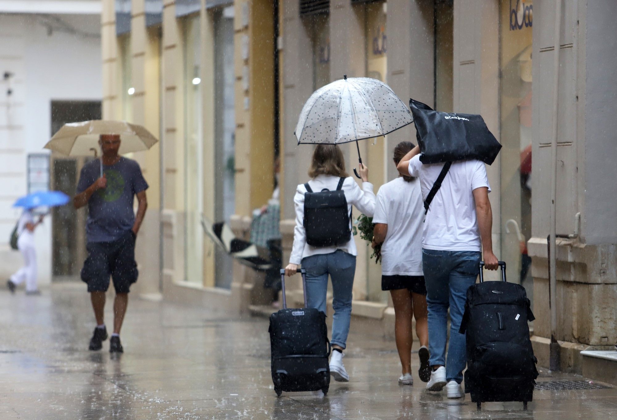 Primeras lluvias en Málaga capital con cierta intensidad desde hace semanas