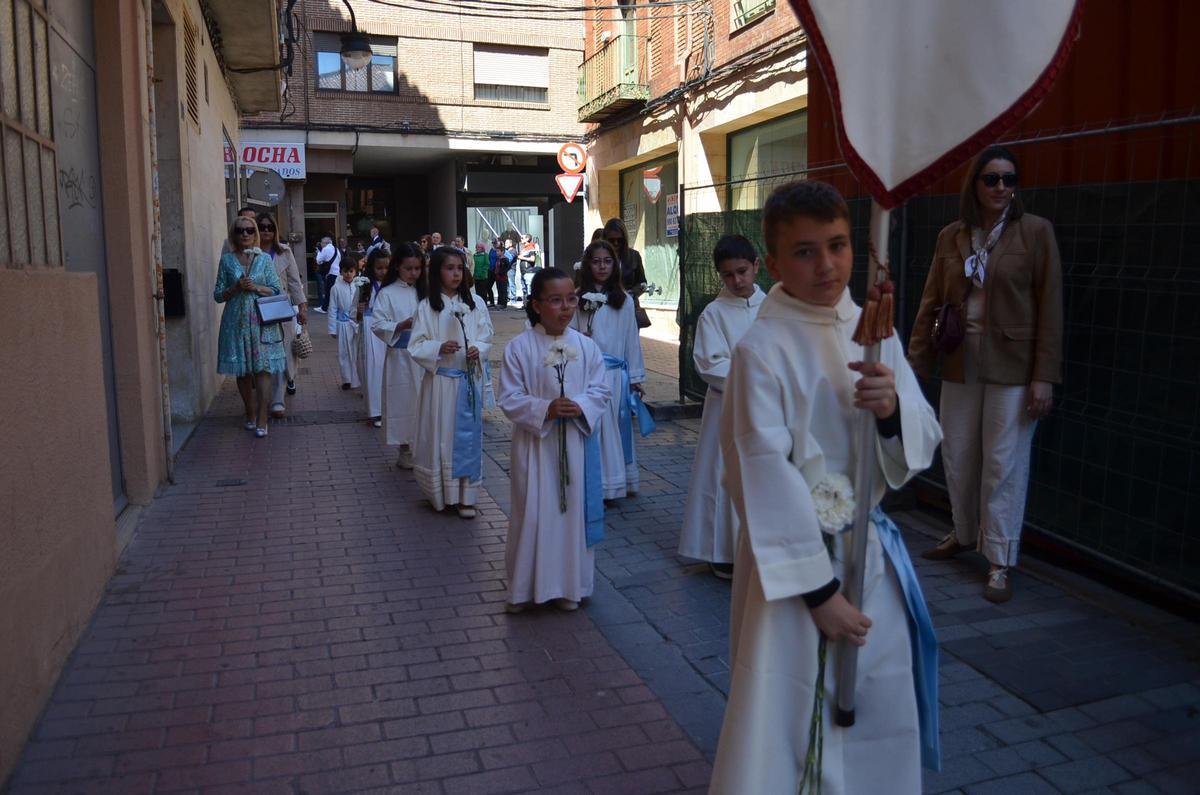 La Procesión del Resucitado en Benavente, en imágenes