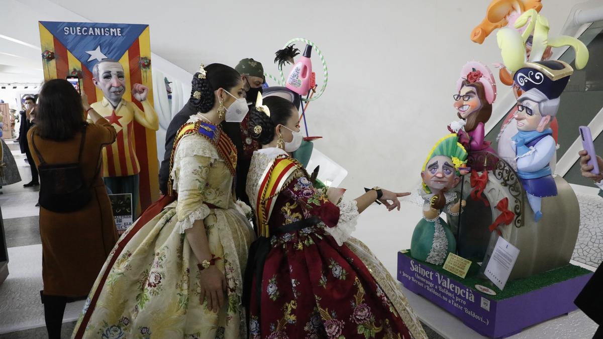 La Exposición del Ninot acoge una visita guiada