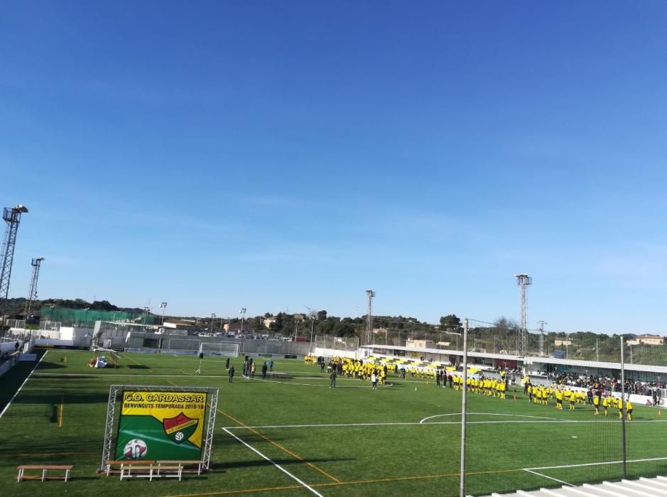 Sant Llorenç inaugura su campo de fútbol, arrasado por la riada