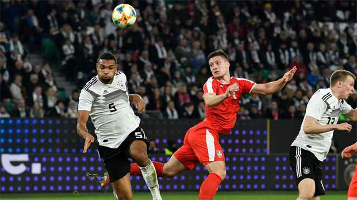 Jovic traslada su racha con Serbia: gol a Alemania a los 12 minutos