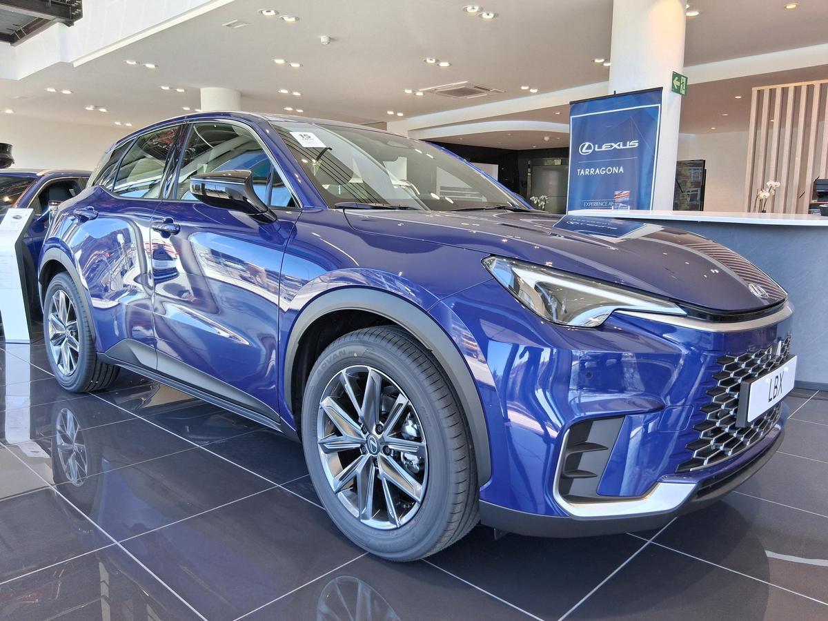 El nuevo Lexus LBX en Autoforum Premium Tarragona
