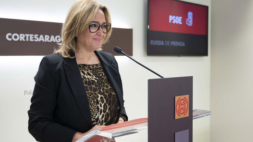 Pérez (PSOE) tacha de &quot;anomalía democrática&quot; que Azcón no presente presupuestos