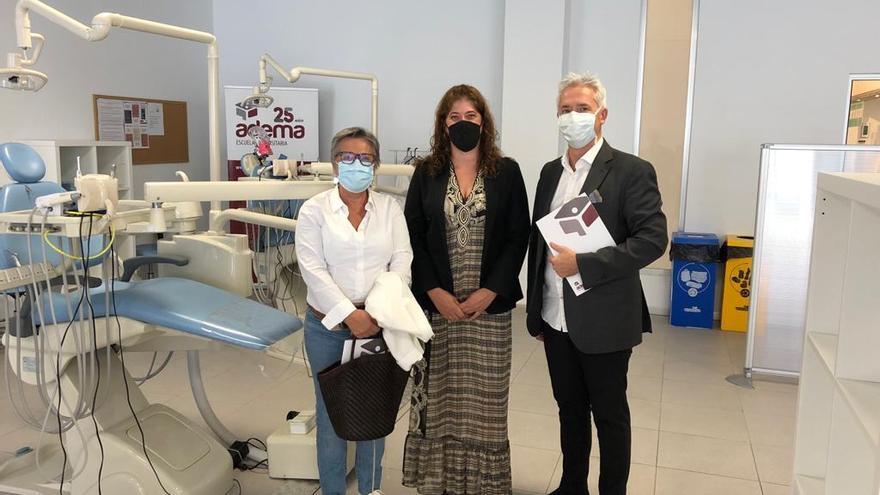 Las familias de la ONG Casal Solidari Gent del Món de Marratxí podrán recibir tratamientos odontológicos y promoción de salud bucodental en la Clínica Universitaria de Odontología ADEMA