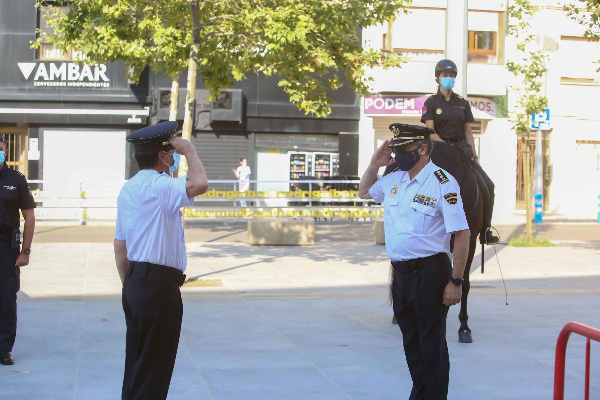 Entrega del bastón de mando a la comisaría de la Policía Nacional de Vila-real