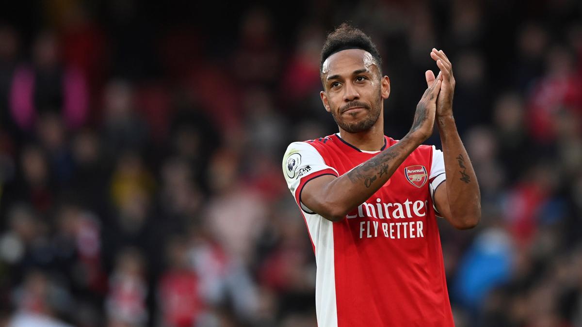 El doblete de Aubameyang ante el Benfica