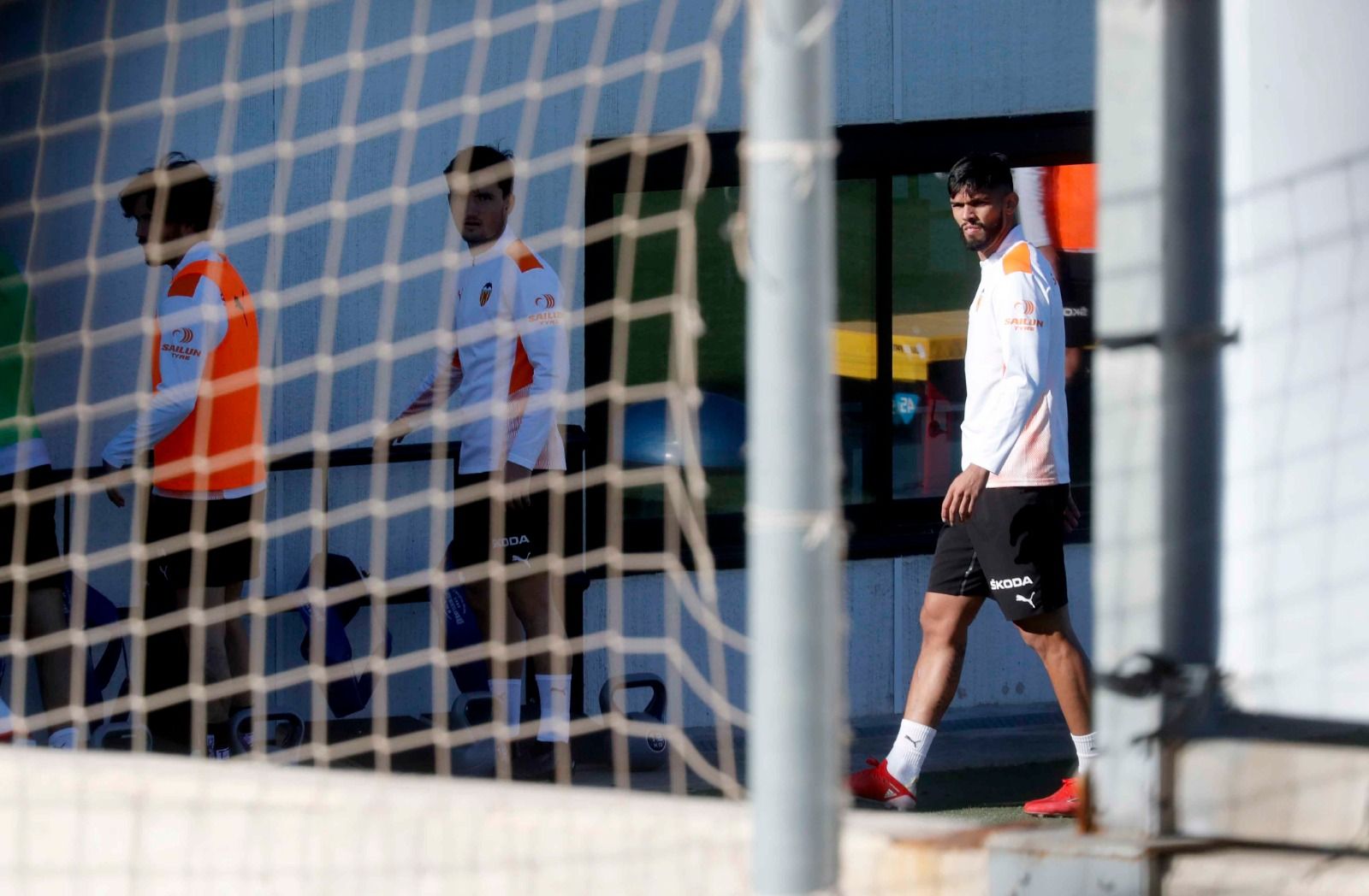 Bordalás cuenta con Racic y Correia en el entrenamiento de Paterna