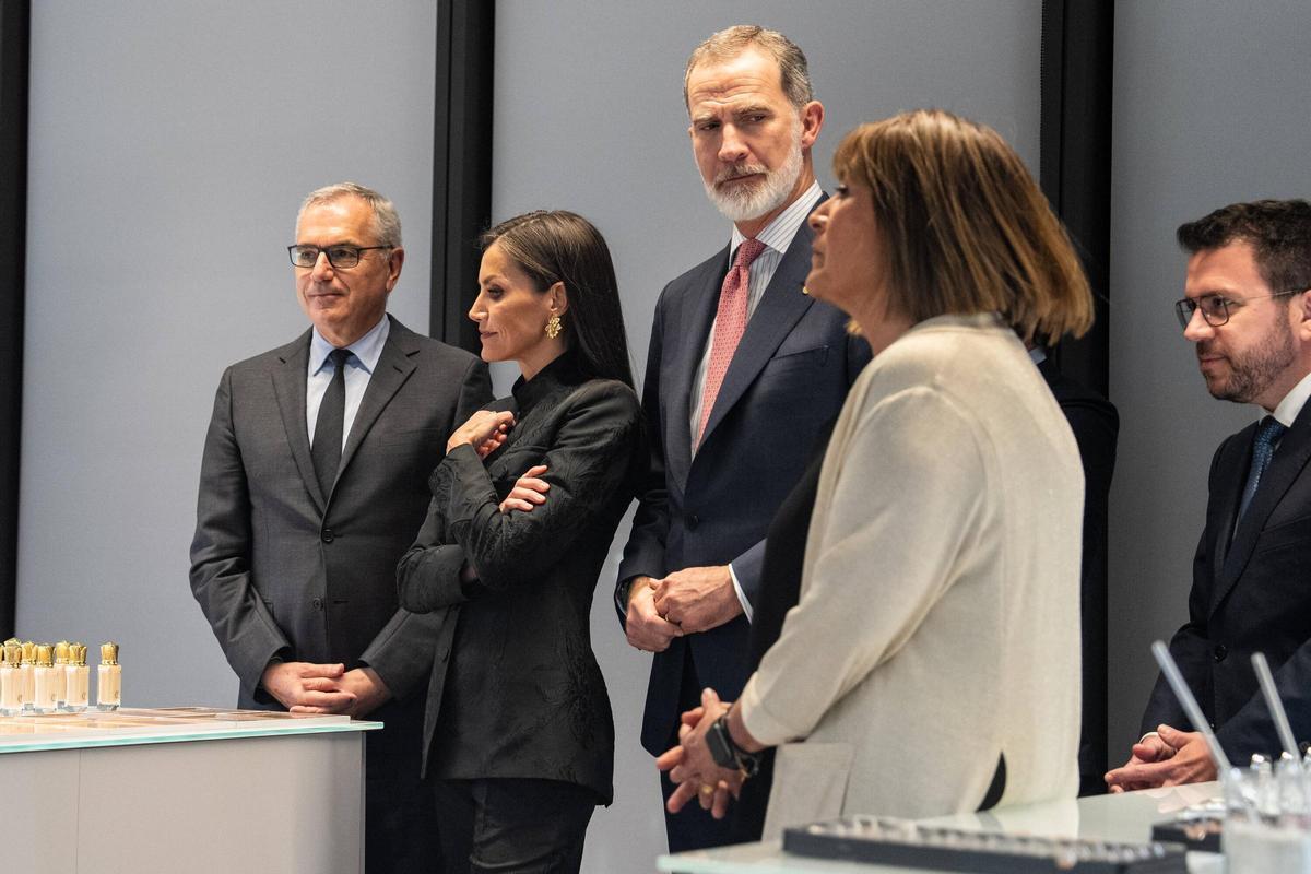 Felipe VI, y la reina Letizia durante la inauguración.