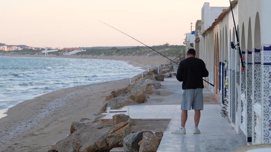 Una imagen de la playa de La Marina este pasado fin de semana