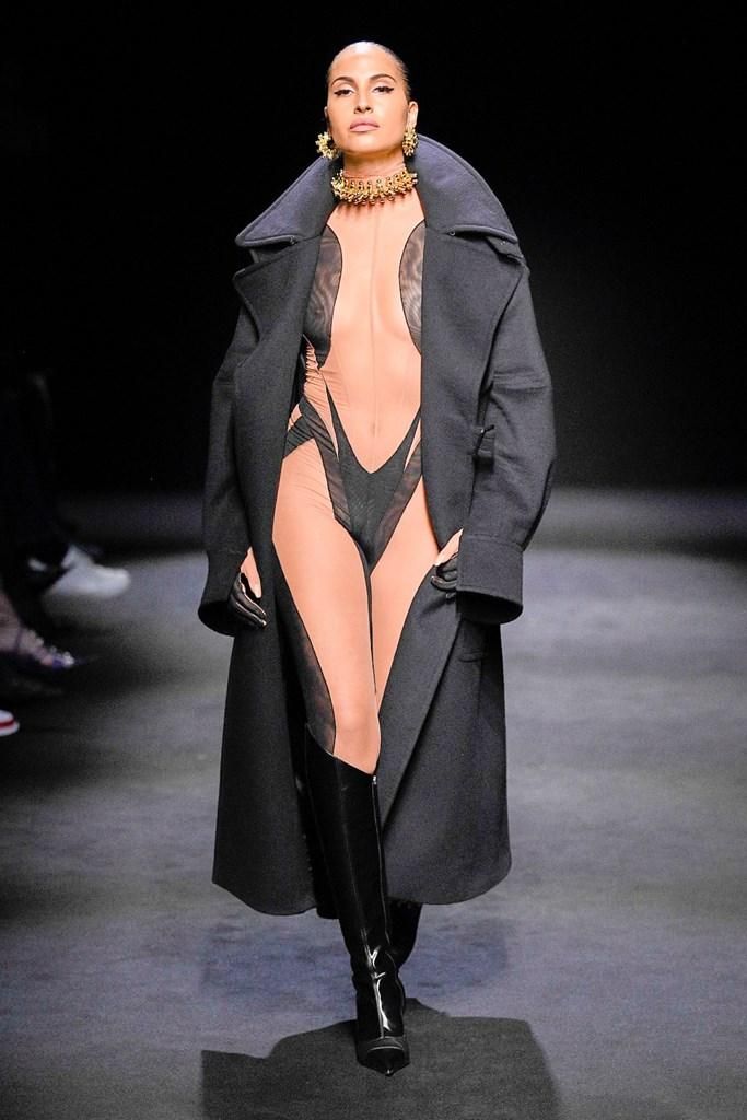 Mugler