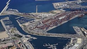 Imagen aérea del Puerto de València.